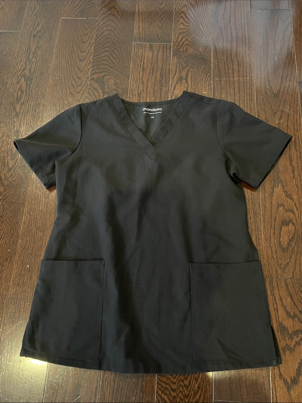 Mandala Women's Black V-Neck Short Sleeve Scrub Top with Front Pockets